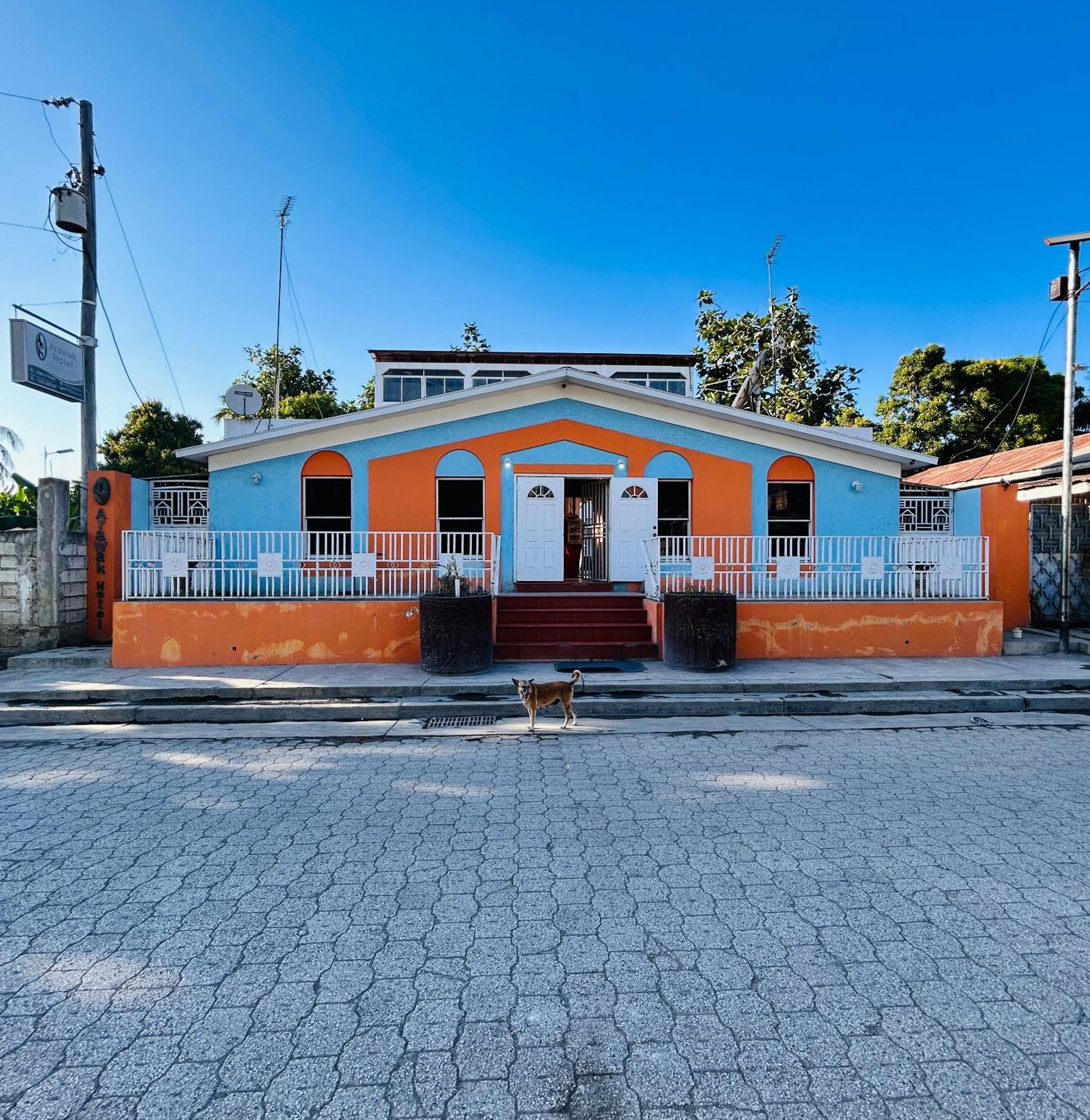 Arawak Hotel Leogane Екстериор снимка